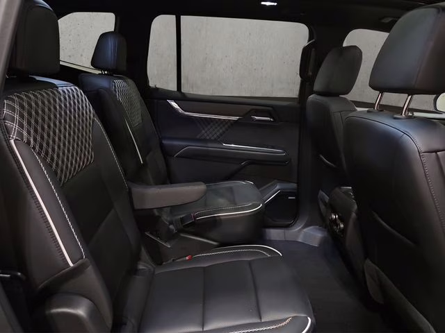 2025 Sterling Metallic GMC Acadia Denali AWD SUV