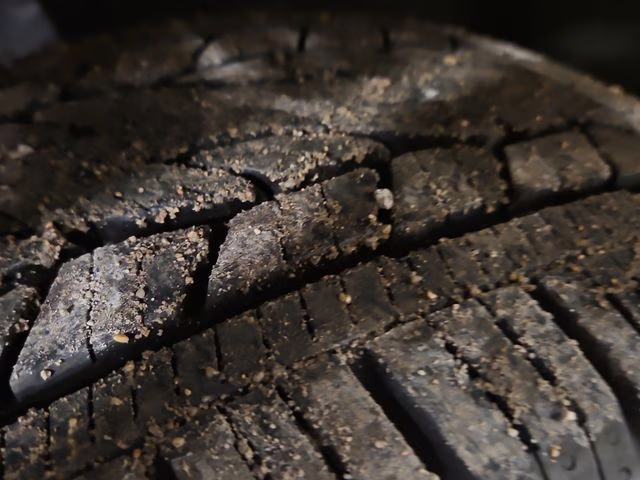 2025 Sterling Metallic GMC Acadia Denali AWD SUV