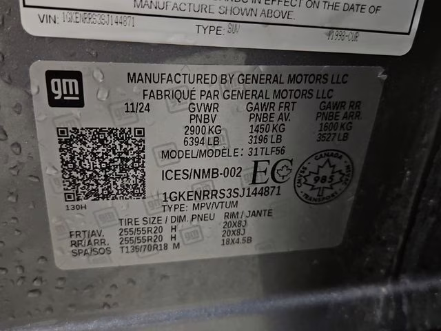 2025 Sterling Metallic GMC Acadia Denali AWD SUV