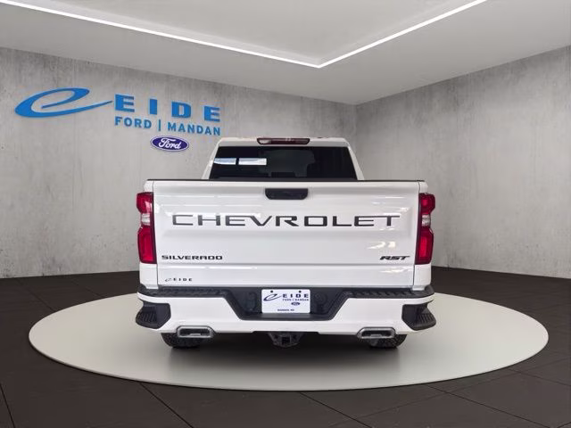 2024 Summit White Chevrolet Silverado 1500 RST 4X4 Truck