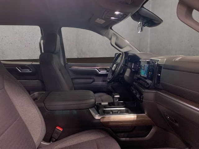 2024 Summit White Chevrolet Silverado 1500 RST 4X4 Truck