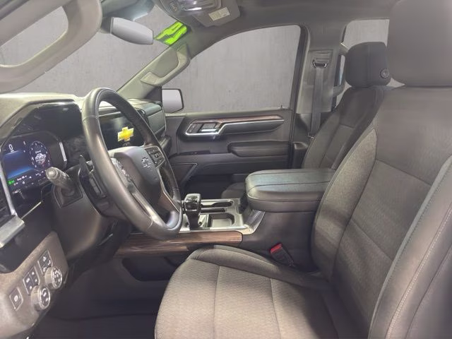 2024 Summit White Chevrolet Silverado 1500 RST 4X4 Truck