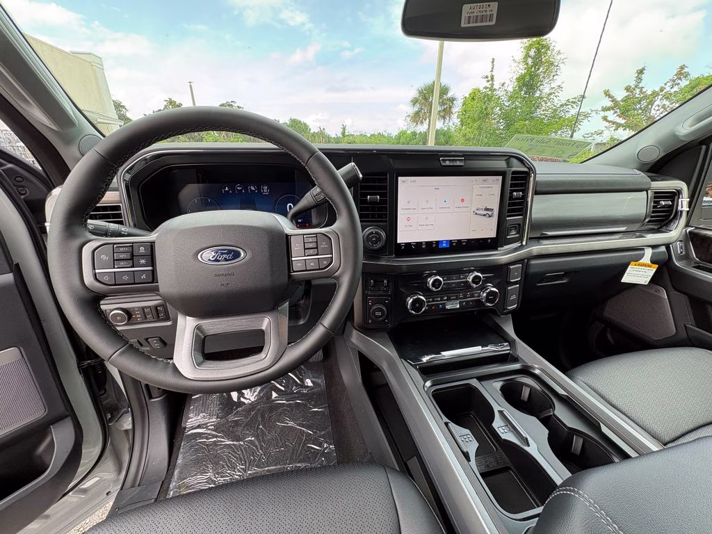 2026 Avalanche Ford Super Duty F-250 SRW Lariat 4X4 Truck