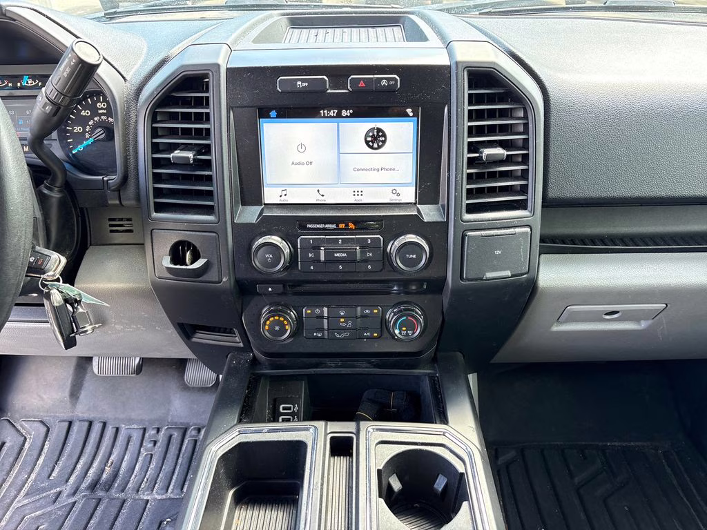 2017 Oxford White Ford F-150 XL RWD Truck