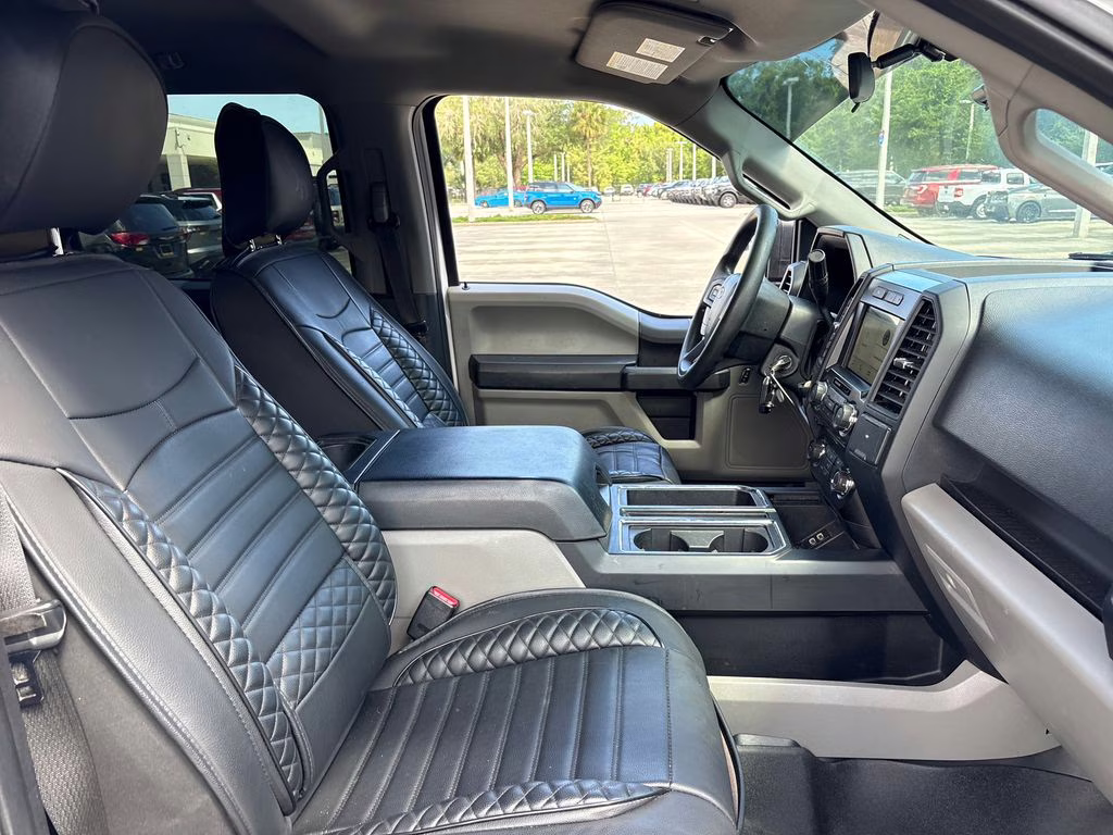 2017 Oxford White Ford F-150 XL RWD Truck