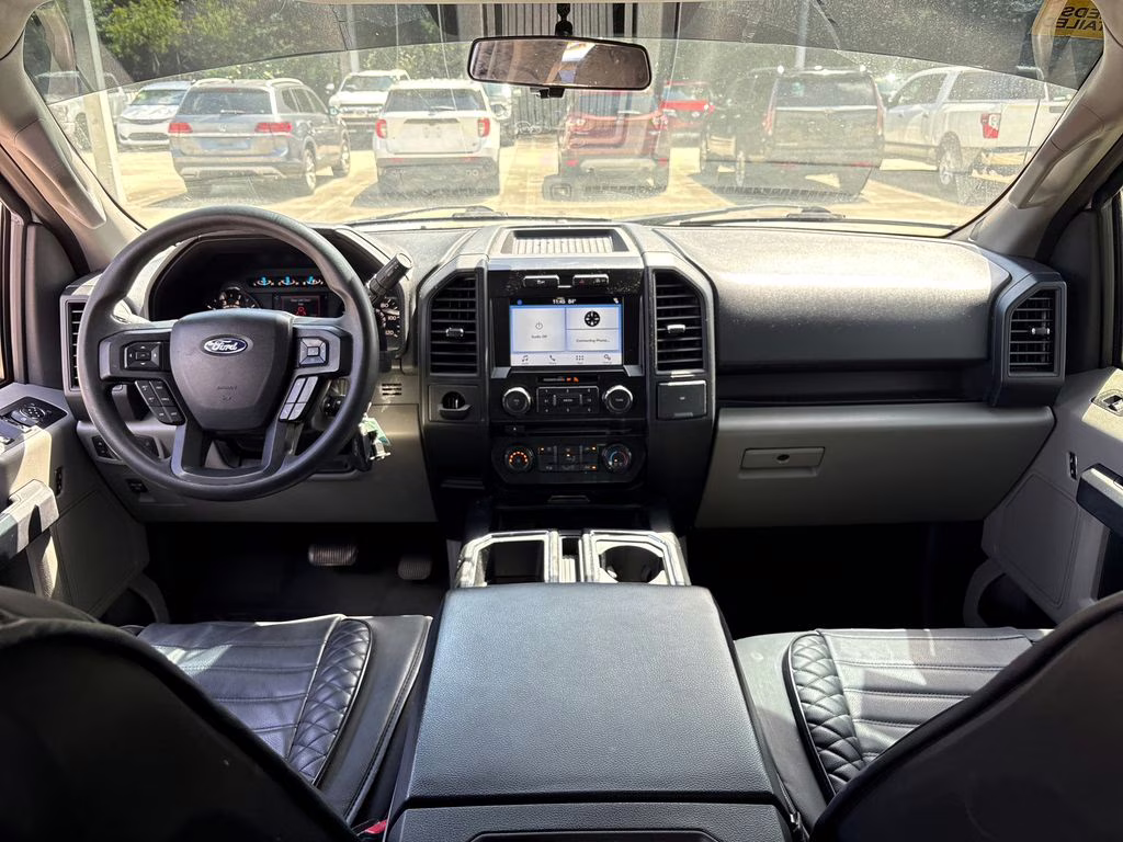 2017 Oxford White Ford F-150 XL RWD Truck