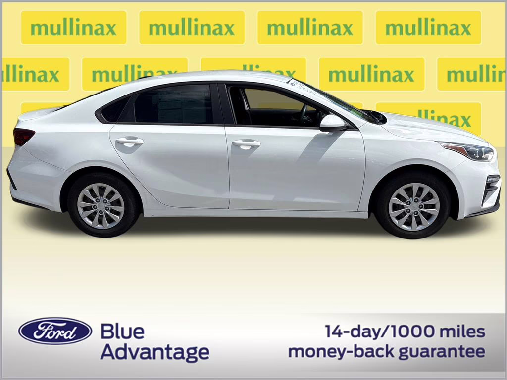 2021 Clear White Kia Forte FE FWD Sedan
