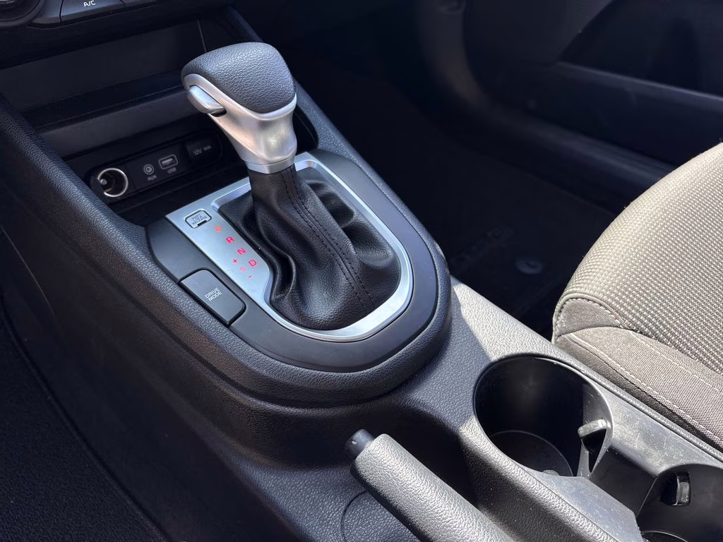2021 Clear White Kia Forte FE FWD Sedan