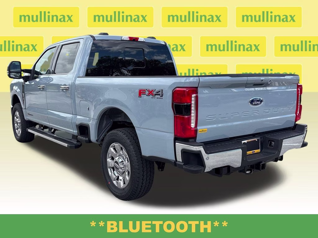2026 Glacier Gray Metallic Tri-Coat Ford Super Duty F-250 SRW Lariat 4X4 Truck