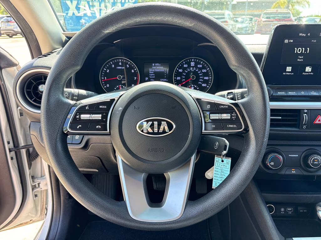 2021 Clear White Kia Forte FE FWD Sedan