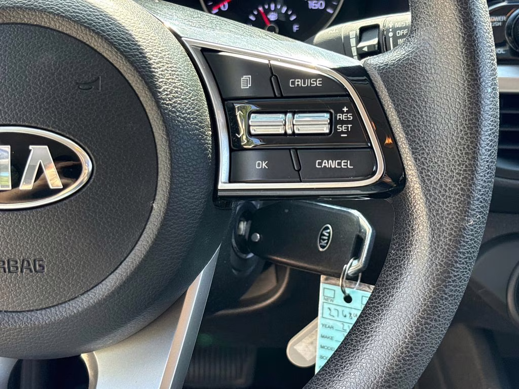 2021 Clear White Kia Forte FE FWD Sedan