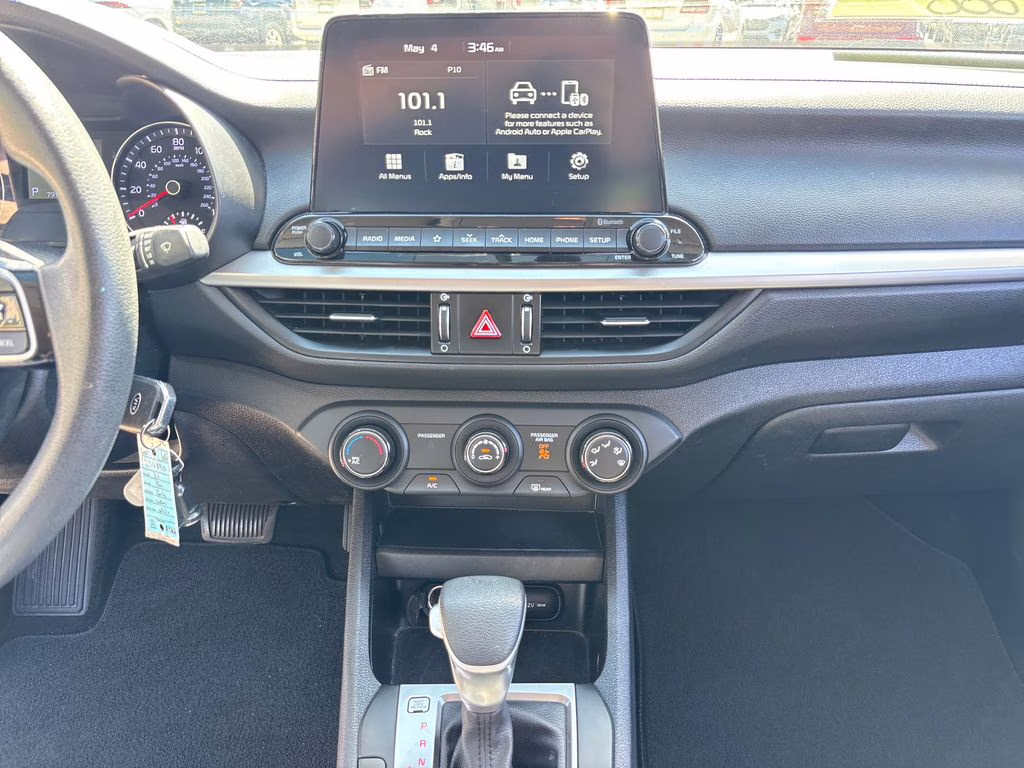 2021 Clear White Kia Forte FE FWD Sedan