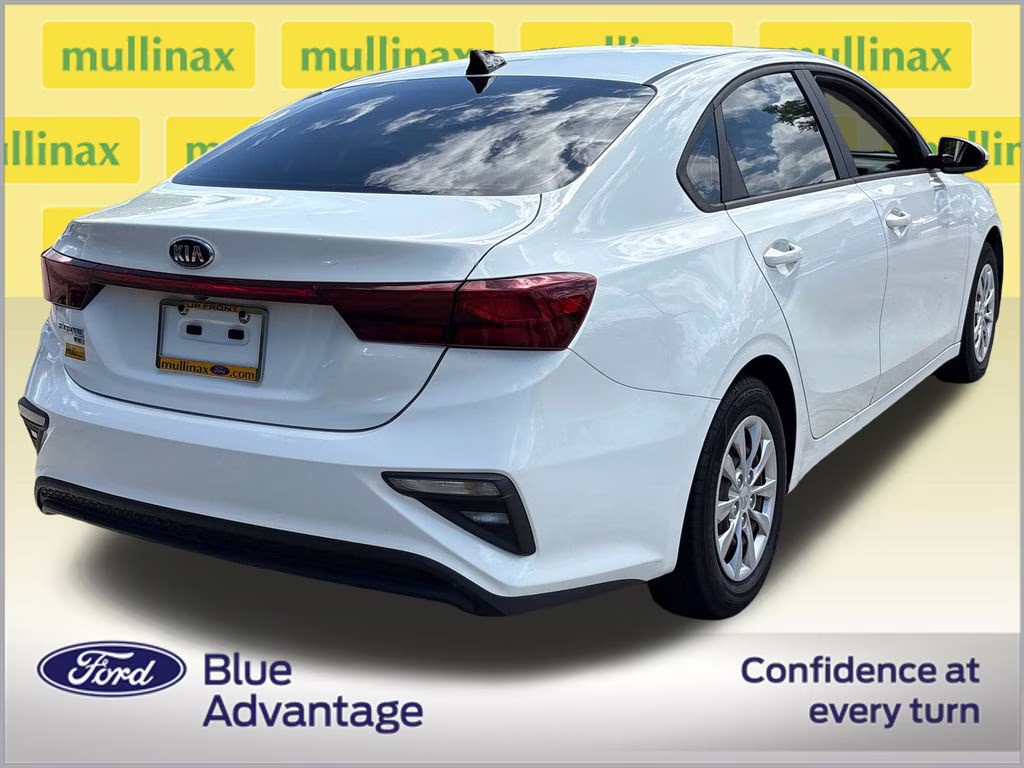 2021 Clear White Kia Forte FE FWD Sedan