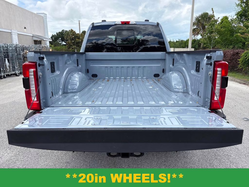 2026 Gray Ford Super Duty F-250 SRW Lariat 4X4 Truck