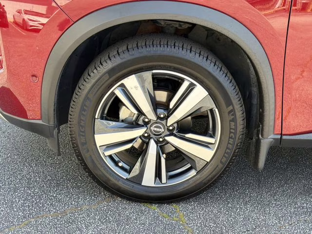 2022 Scarlet Ember Tintcoat Nissan Rogue Platinum FWD SUV
