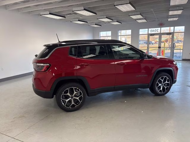 2026 Red Hot Pearlcoat Jeep Compass Limited 4X4 SUV