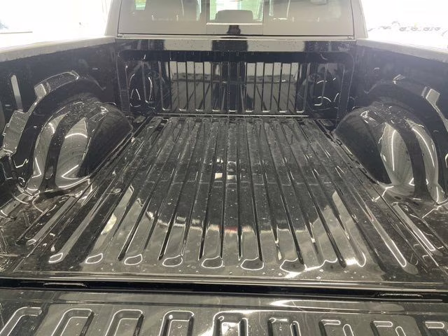 2026 Diamond Black Crystal Pearlcoat Ram 1500 Laramie 4X4 Truck