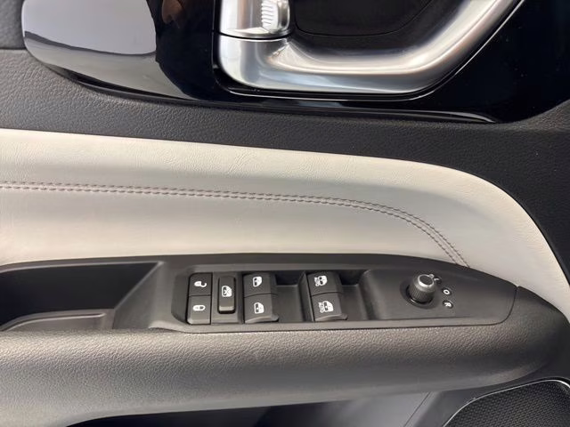 2026 Red Hot Pearlcoat Jeep Compass Limited 4X4 SUV