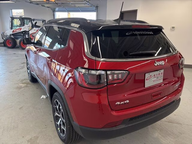 2026 Red Hot Pearlcoat Jeep Compass Limited 4X4 SUV