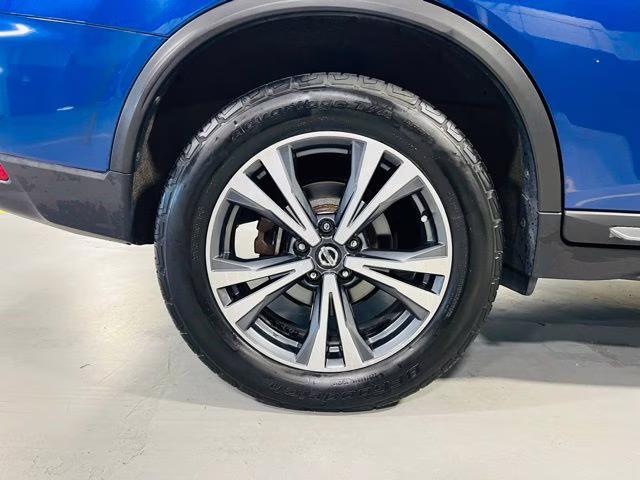 2018 Caspian Blue Nissan Rogue SL AWD SUV