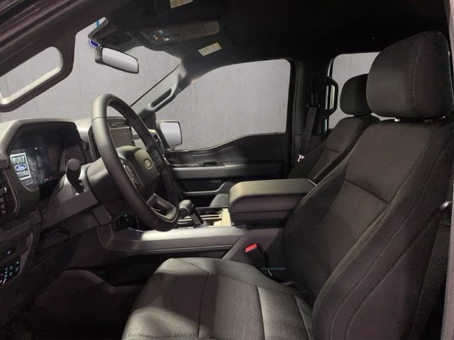 2026 Agate Black Metallic Ford F-150 XLT Black Appearance 4X4 Truck