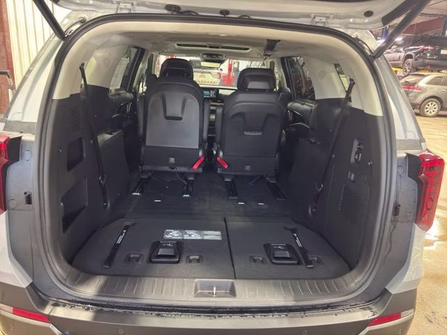 2026 Ceramic Silver Kia Carnival SX Prestige FWD Van