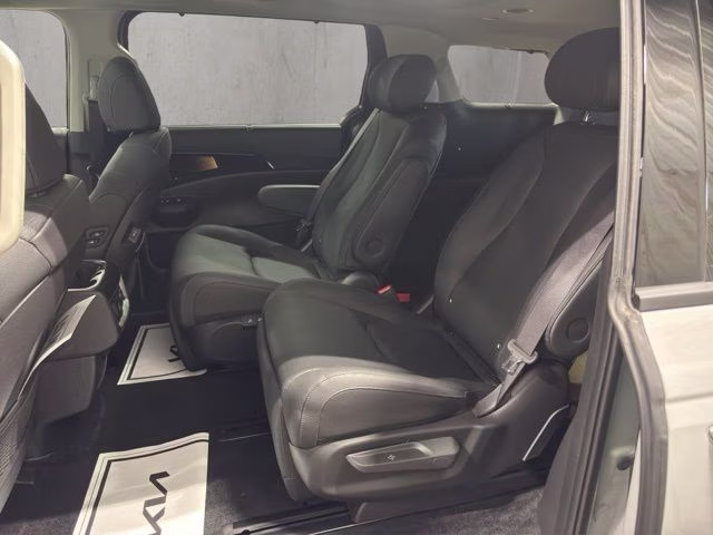 2026 Ceramic Silver Kia Carnival SX Prestige FWD Van