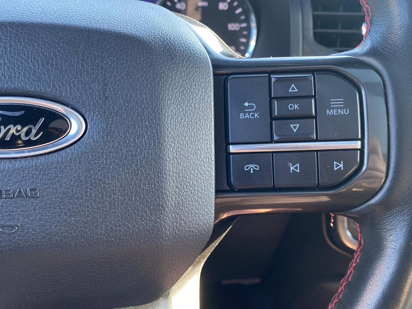 2022 Star White Metallic Tri-Coat Ford Expedition Max Limited 4X4 SUV