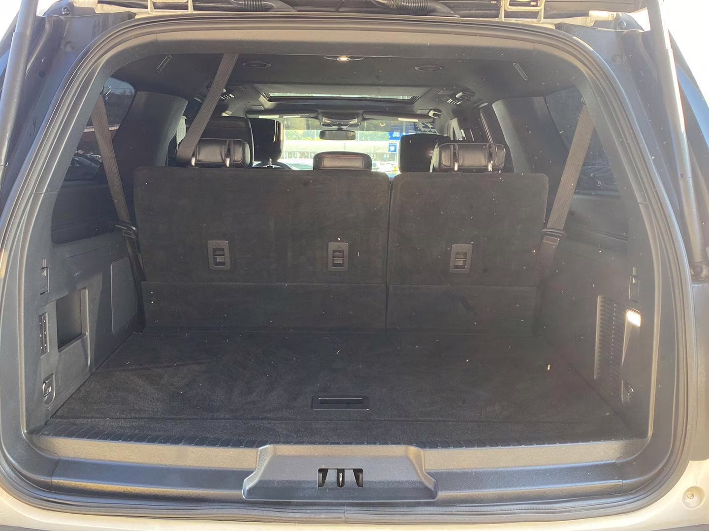 2022 Star White Metallic Tri-Coat Ford Expedition Max Limited 4X4 SUV