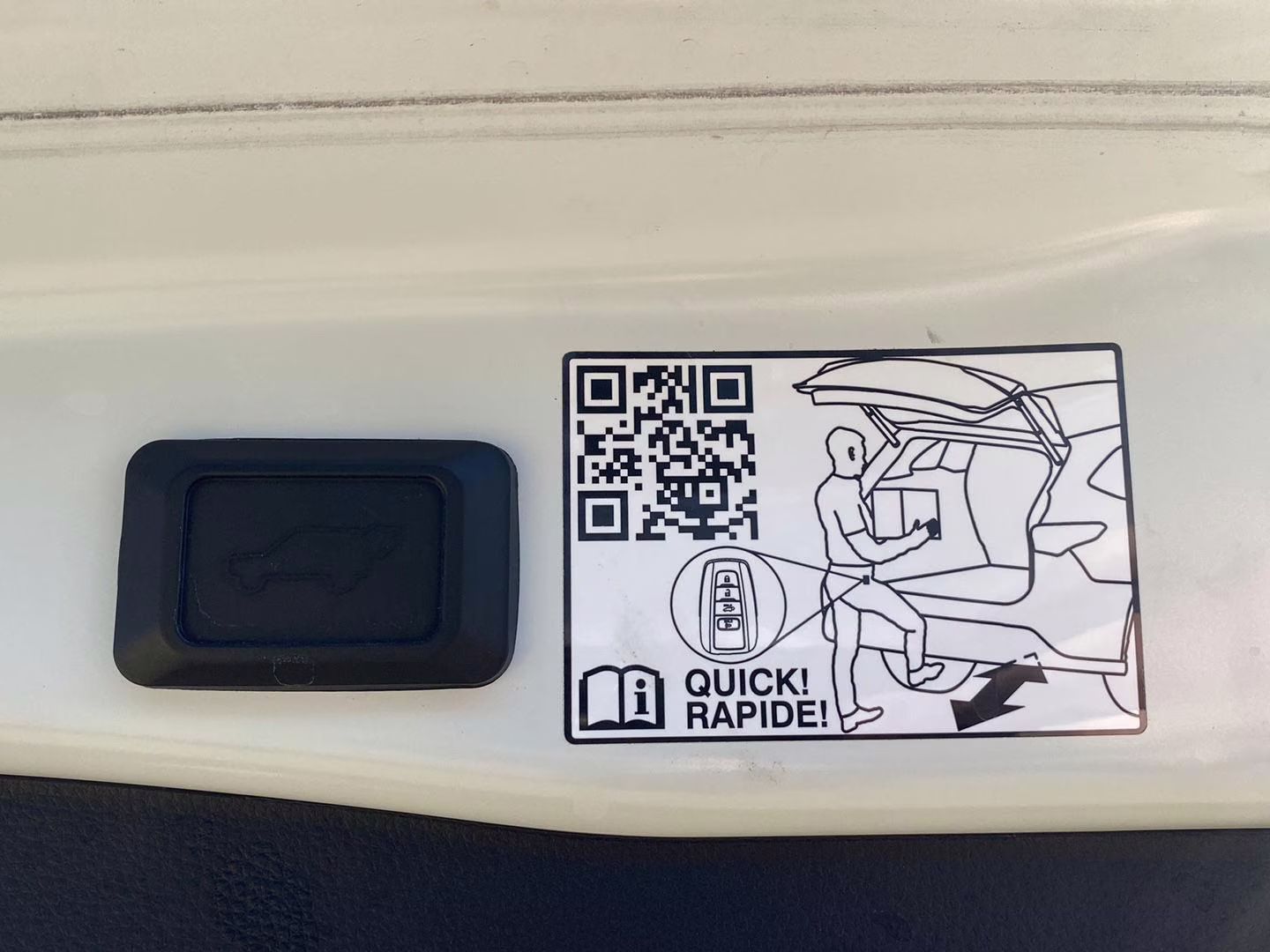 2022 Blizzard Pearl Toyota RAV4 Hybrid Limited AWD SUV