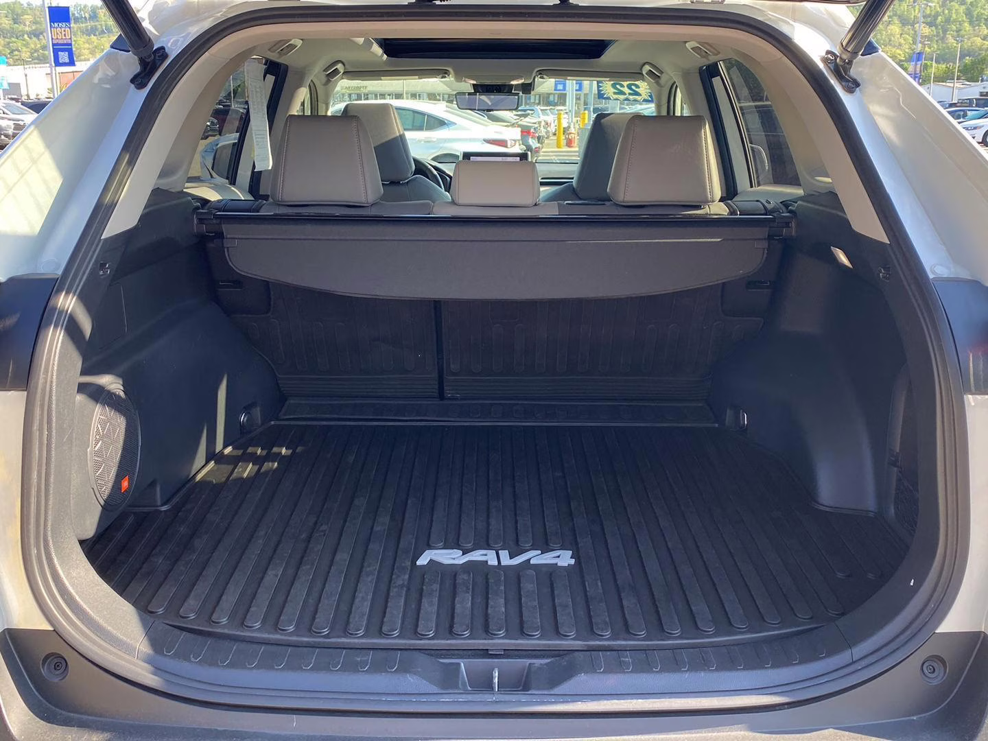 2022 Blizzard Pearl Toyota RAV4 Hybrid Limited AWD SUV