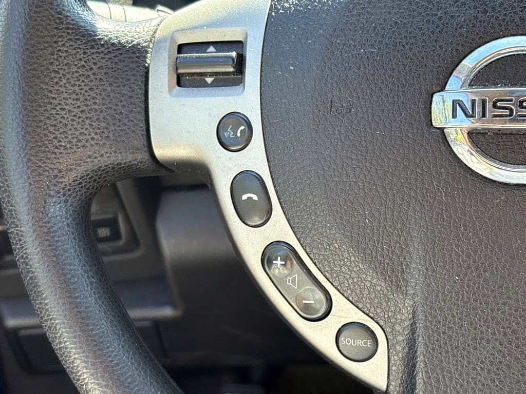 2009 Indigo Blue Metallic Nissan Rogue SL FWD SUV