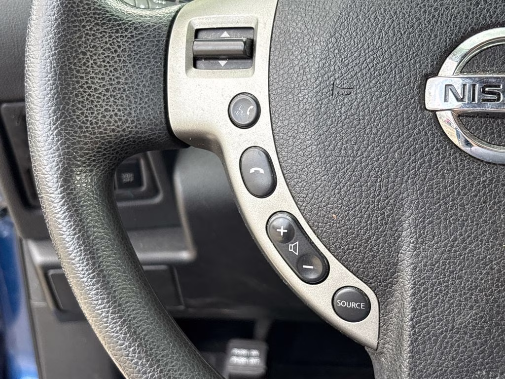 2009 Indigo Blue Metallic Nissan Rogue SL FWD SUV