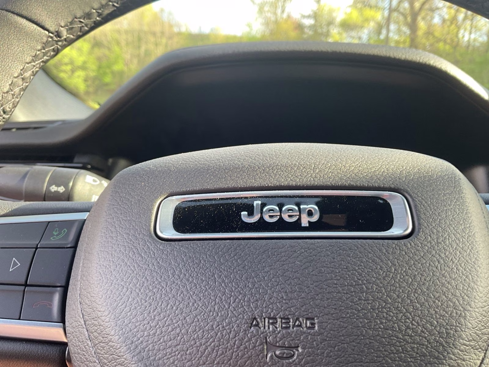 2026 Bright White Clearcoat Jeep Compass Latitude 4X4 SUV