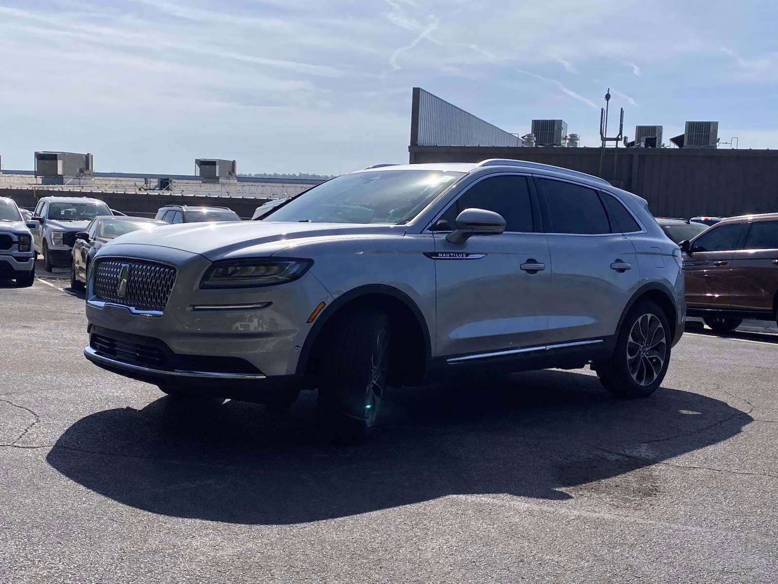 2023 Radiance Metallic Lincoln Nautilus Reserve AWD SUV