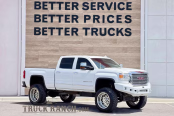 2015 Summit White GMC Sierra 2500HD Denali 4X4 Truck