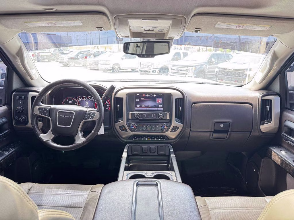 2015 Summit White GMC Sierra 2500HD Denali 4X4 Truck