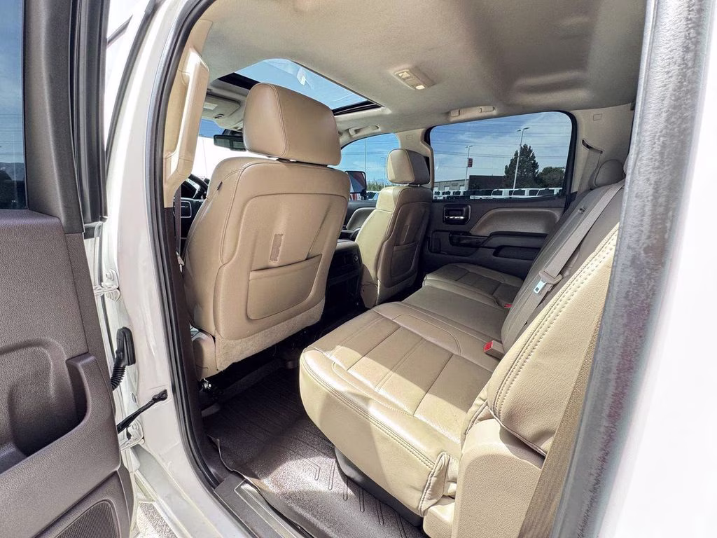 2015 Summit White GMC Sierra 2500HD Denali 4X4 Truck