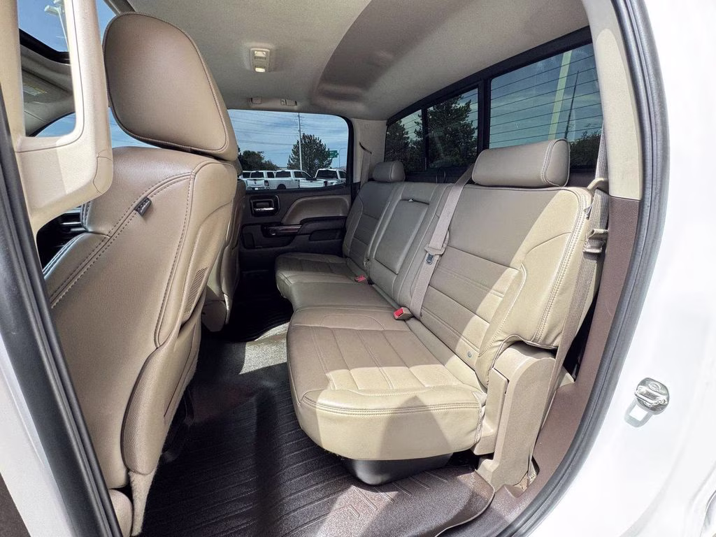 2015 Summit White GMC Sierra 2500HD Denali 4X4 Truck