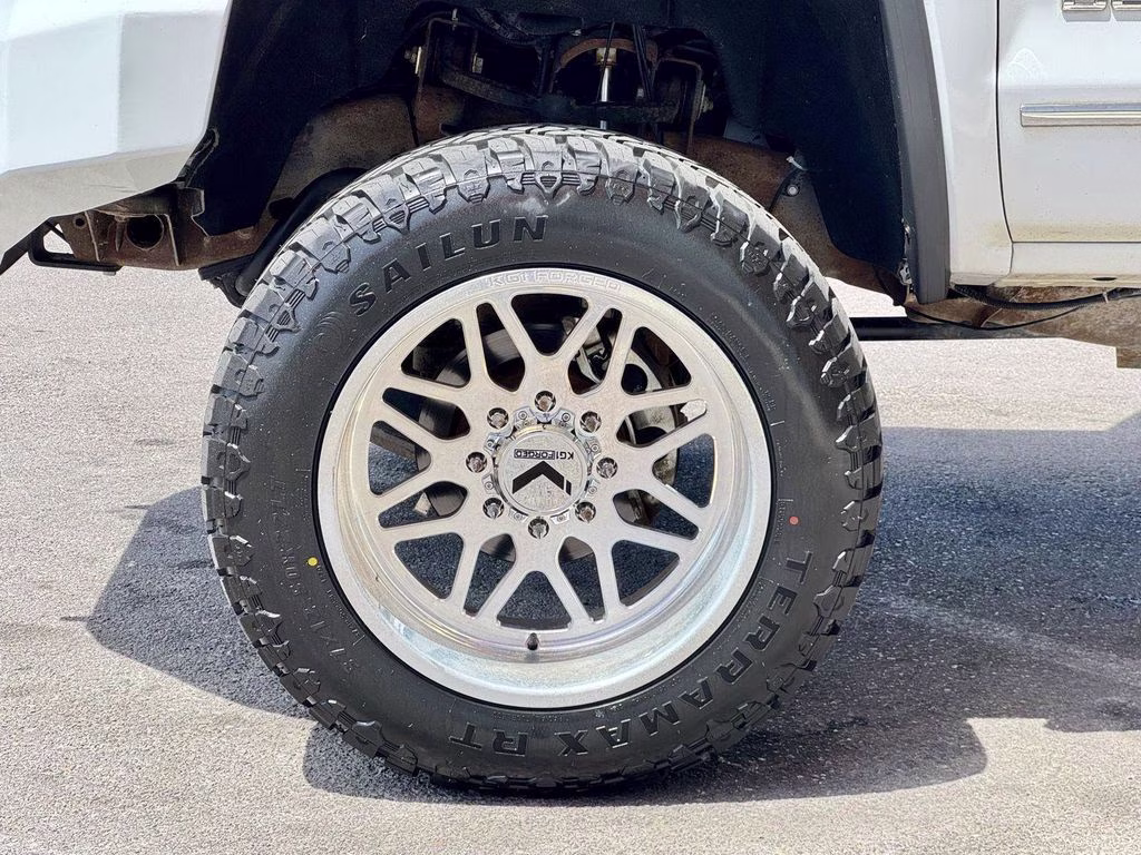 2015 Summit White GMC Sierra 2500HD Denali 4X4 Truck