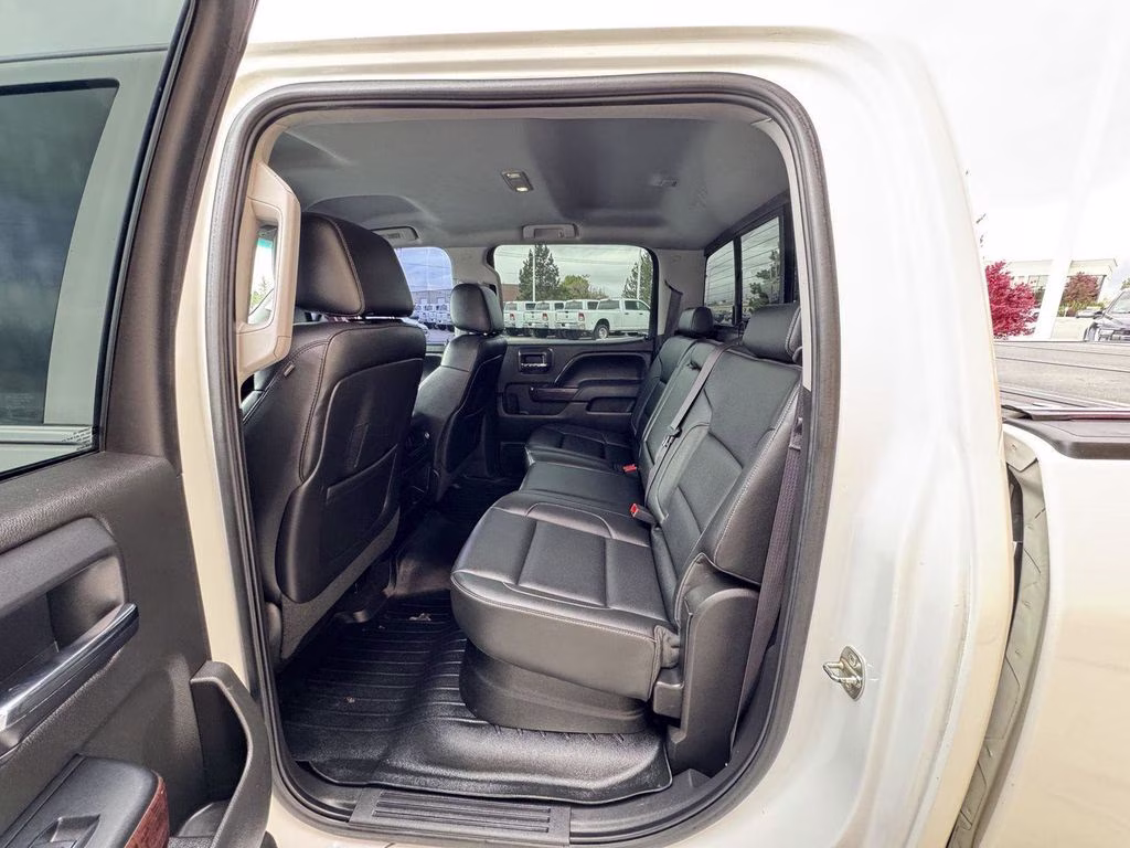 2015 Summit White GMC Sierra 1500 SLT 4X4 Truck
