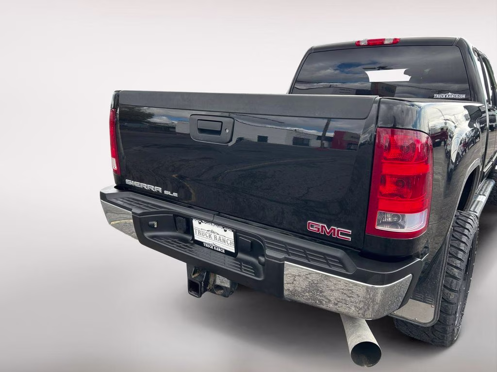 2011 Black GMC Sierra 2500HD SLE 4X4 Truck