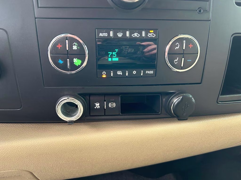 2011 Black GMC Sierra 2500HD SLE 4X4 Truck