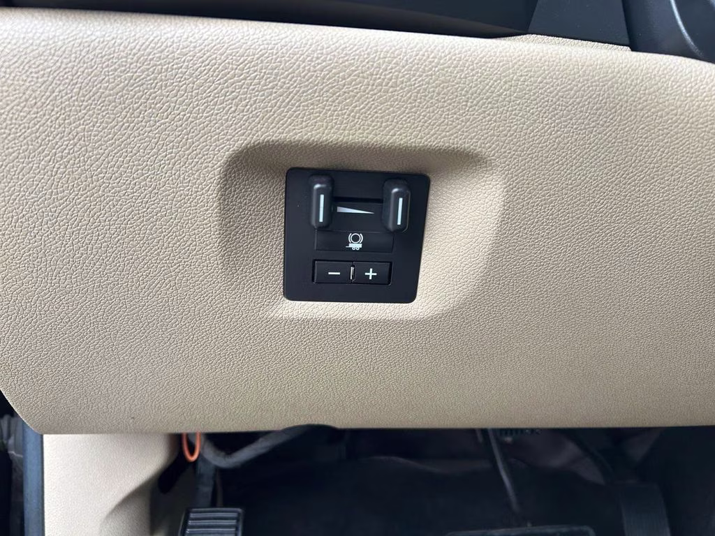 2011 Black GMC Sierra 2500HD SLE 4X4 Truck