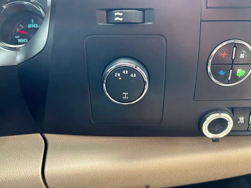 2011 Black GMC Sierra 2500HD SLE 4X4 Truck