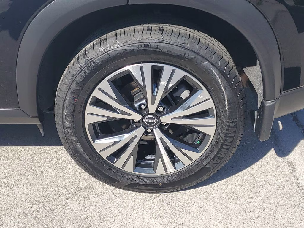2023 Super Black Nissan Rogue SV FWD SUV