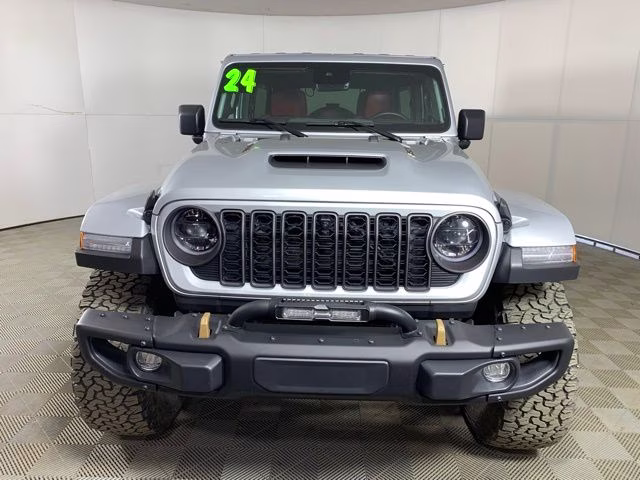 2024 Silver Zynith Clearcoat Jeep Wrangler Rubicon 392 4X4 SUV