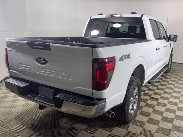 2024 Oxford White Ford F-150 XLT 4X4 Truck