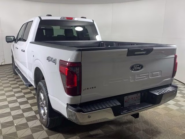 2024 Oxford White Ford F-150 XLT 4X4 Truck