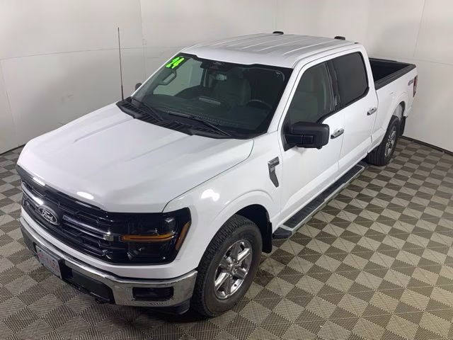 2024 Oxford White Ford F-150 XLT 4X4 Truck